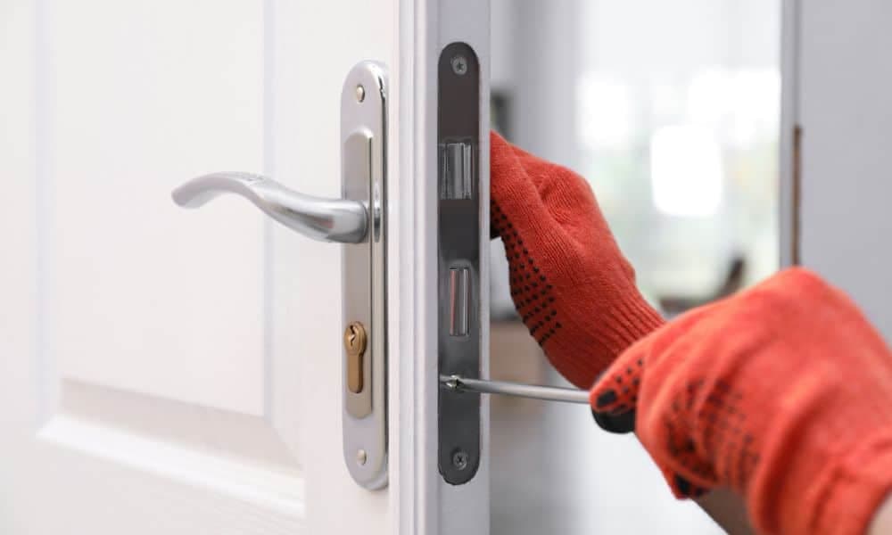 Door Repair Singapore – Bring Your Doors Back to Perfect Working Order — R&R Carpentry Singapore